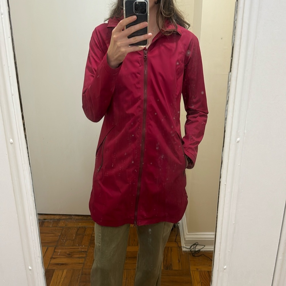 Lululemon rain jacket